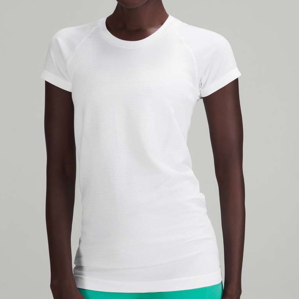 Lululemon Swiftly Tech Short Sleeve Shirt size 8